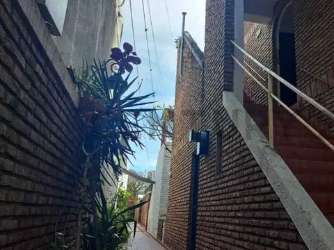 VENTA MONOAMBIENTE CON COCINA SEPARADA AMUEBLADO