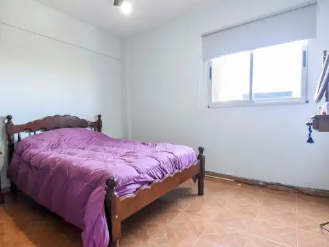 Departamento 4 ambientes con 1 baño