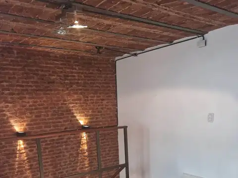 Depto Tipo Casa en Alquiler de 2 ambientes