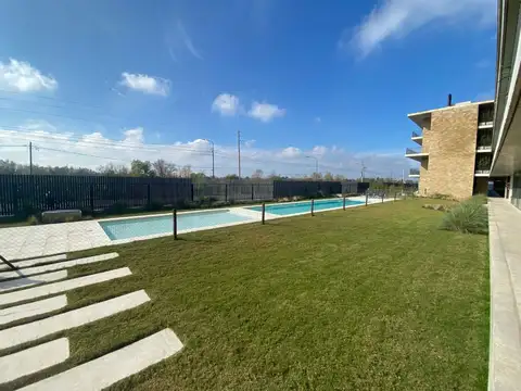 Departamento en Alquiler con 1 cocheras