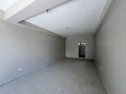 Local en Alquiler en Yerba Buena, $ 950.000