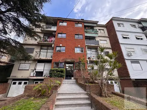 AVIADOR IMMELMAN AL 2700 , Piso 2