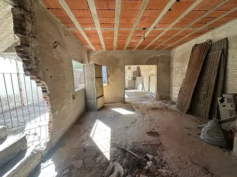 TERRENO EN VENTA 320 CONSTRUCCION IDEAL DESARROLLO