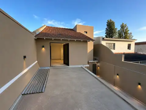 TERRENO EN VENTA 320 CONSTRUCCION IDEAL DESARROLLO