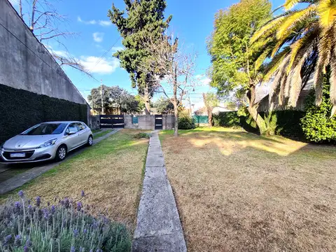 ARTURO CAPDEVILA 1800