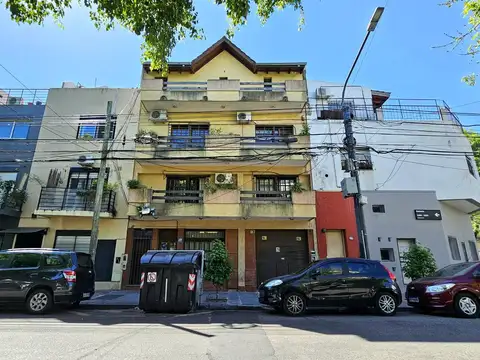 Salcedo al 3200 - Parque Patricios - Casa con posibilidad de subdivisión y financiación - VENTA