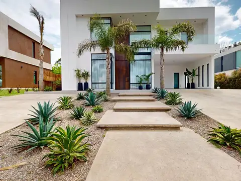 Venta casa a estrenar en Greenville, Hudson.