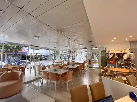 Local en Alquiler en Centro, $ 3.400.000