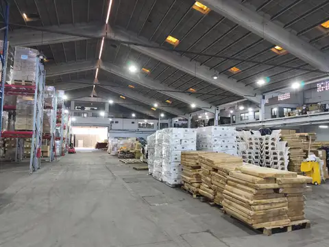 Galpon en Alquiler en Avellaneda, USD 23.500