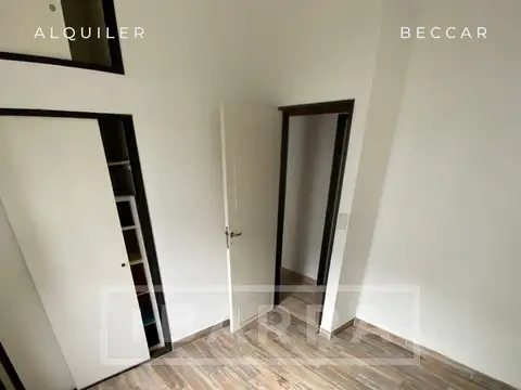 Padre Acevedo 900, Piso 1