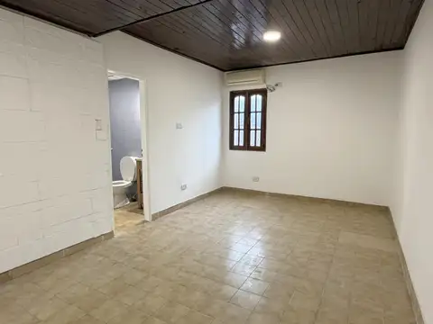 Departamento en Alquiler en Boca, $ 490.000