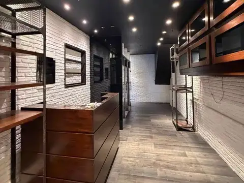 Local en Alquiler en San Justo, $ 3.800.000