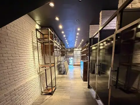 Local Comercial sobre Avenida Arieta. Excelente Ubicacion