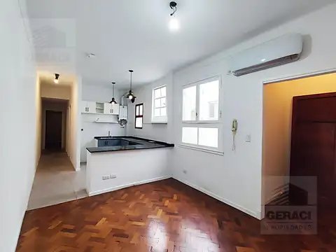 Depto Tipo Casa en Venta en Caballito, USD 115.000