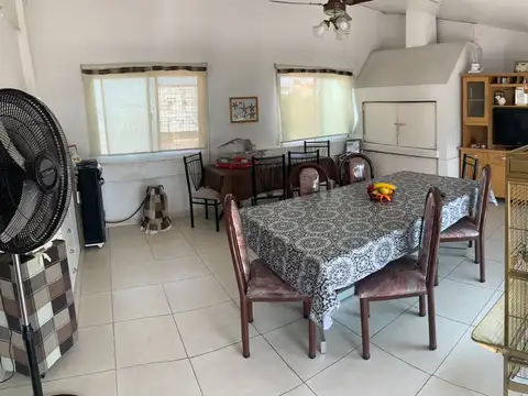 Depto Tipo Casa en Venta de 3 dormitorios