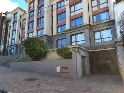 Cochera - San Carlos De Bariloche