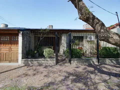 Casa en Venta en Banfield, USD 135.000