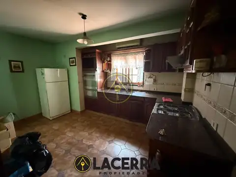 Depto Tipo Casa 4 ambientes con 2 baños