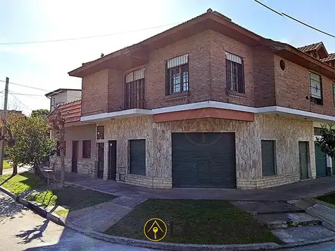 Venta PH 4 ambientes en esquina – Villa Ballester – Sin expensas – ¡Apto crédito!