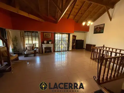 Depto Tipo Casa en Venta de 4 ambientes