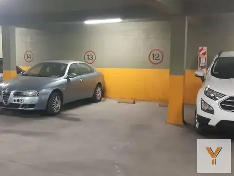 Cochera en venta - 12Mts2 - Lomas de Zamora