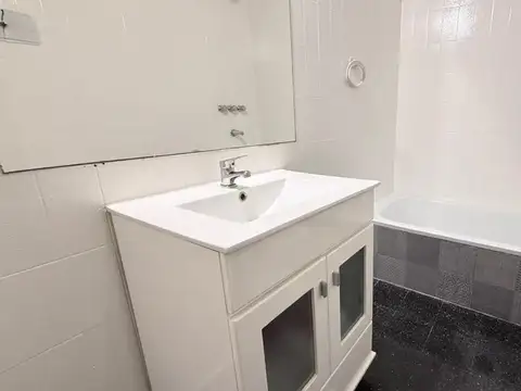 ALQUILER 3 AMB EN DOVOTO CON PATIO Y TERRAZA