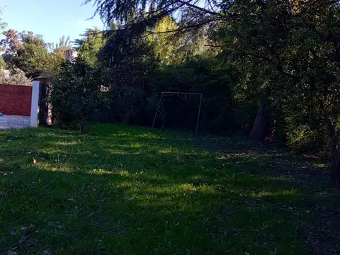 La Reja excelente ubicación Casa Quinta APTA CREDITO