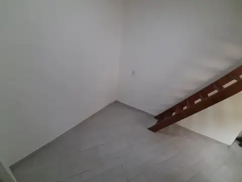 Depto Tipo Casa en Alquiler A Estrenar