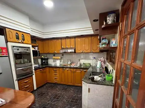 70 y 177 , Piso 0
