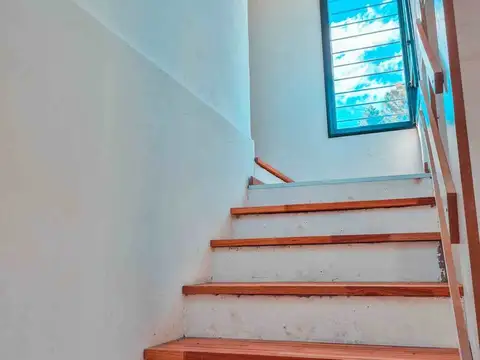 CASA EN VENTA A ESTRENAR 3 DORMITORIOS ROLDÁN