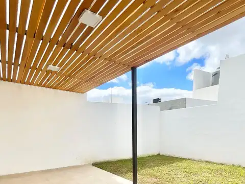 Casa en Venta al Oeste