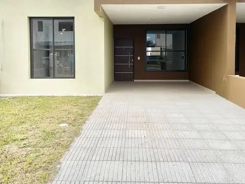 SE VENDE DUPLEX 2 DORMITORIOS SAN IGNACIO VILLAGE