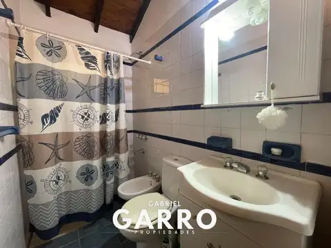 Depto Tipo Casa 3 ambientes con 2 baños