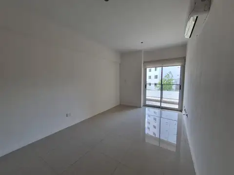 Departamento de un alquiler centrico con coechera