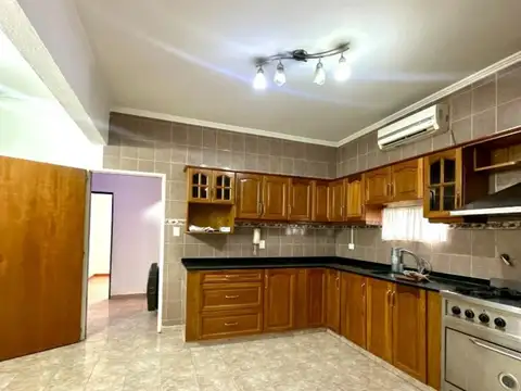 Ph 3 dorm con patio - Turdera, San Blas 326