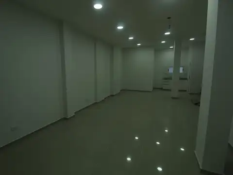 LOCAL COMERCIAL CENTRO VILLA LUZURIAGA ARIETA