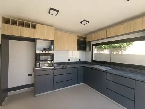 Casa Estrenar 4 dormitorios en HOUSSING El Refugio