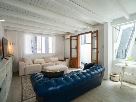 Depto Tipo Casa en Venta 70 años