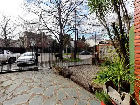 Casa en Venta en Adrogue, USD 420.000