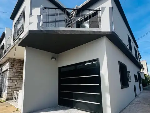 PH frente venta 3 ambientes Ramos Mejja