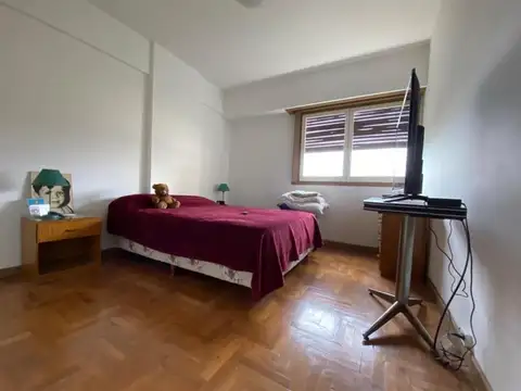 9 De Julio 5700, Piso 1