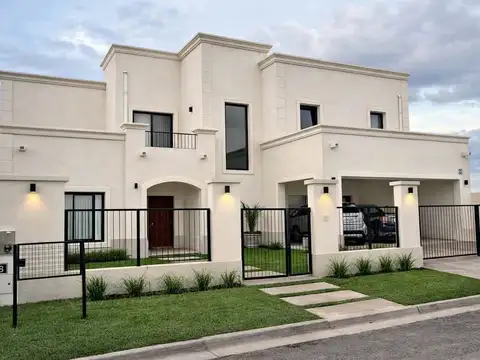 Casa en ALQUILER en Eko Distrito 100