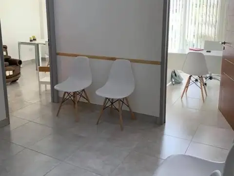 Oficina en Venta en Banfield, USD 122.000