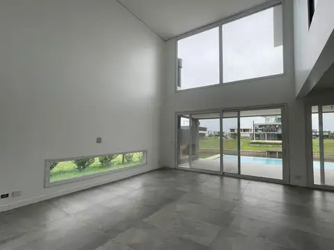 Casa en Alquiler al Noreste