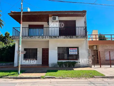 Chalet. Impecable Condiciones e Ideal Zona Residencial
