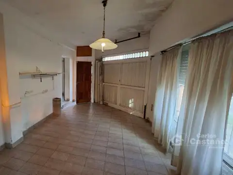 Depto Tipo Casa en Venta de 4 ambientes