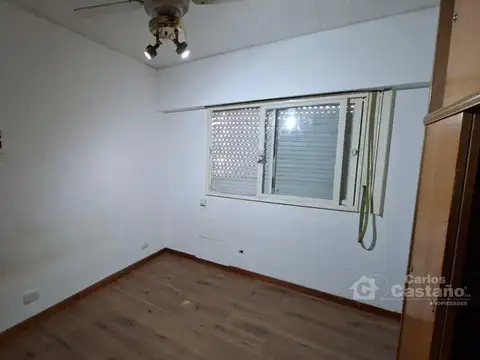 Depto Tipo Casa en Venta 40 años