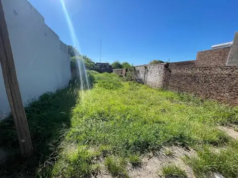 VENTA DE LOTE EN BARRIO OESTE