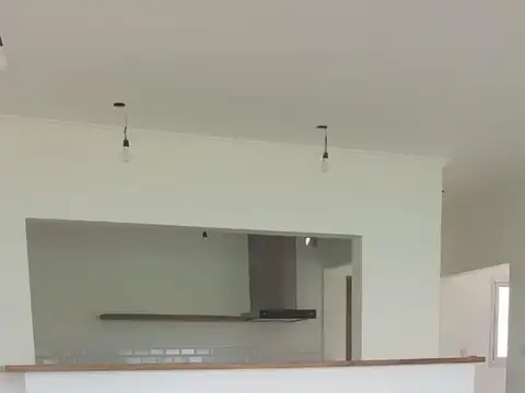 Casa en Venta en Haras Santa María, USD 210.000