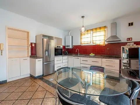 Casa en Venta en Banfield, USD 350.000